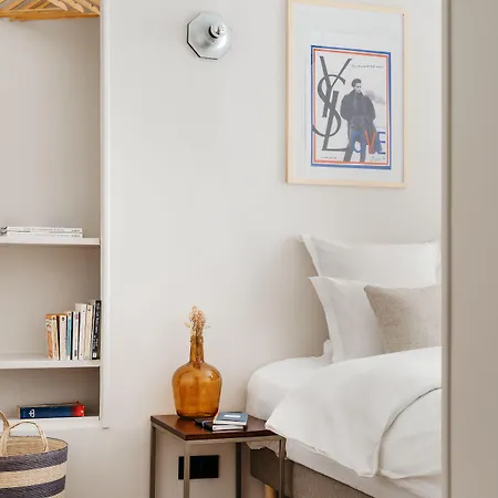 Edgar Champs Elysees - Boetie Apartman *