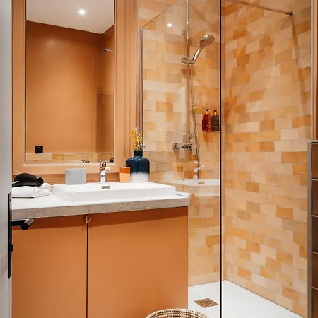 Appartement Edgar Champs Elysées - Boétie Paris